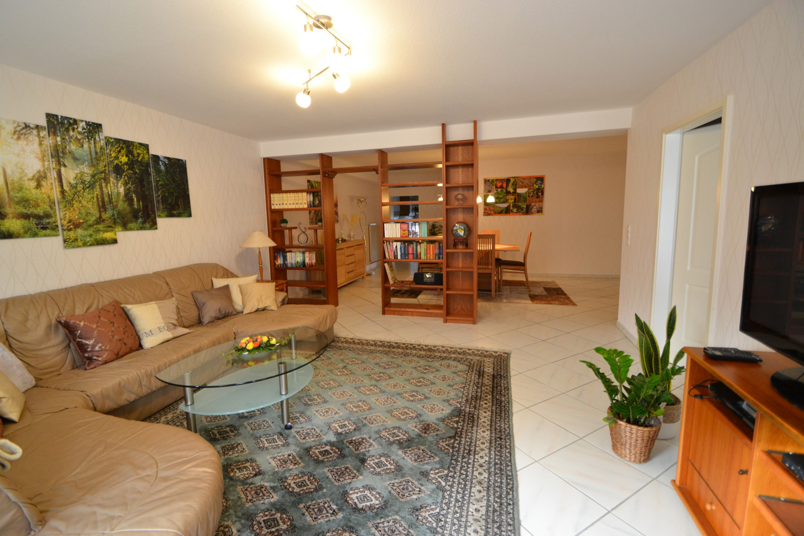 ???i18n.translate: de.plugin.accommodationEditor.image.label module: common.common.lib.structuredData.accommodations???